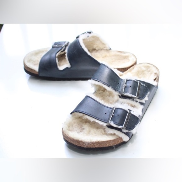 Birkenstock Arizona Shearling sandals - Picture 2 of 16
